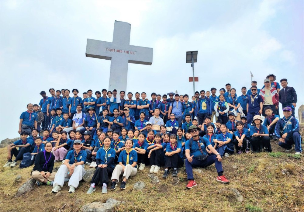 Explorers at Mt. Puliebadze.